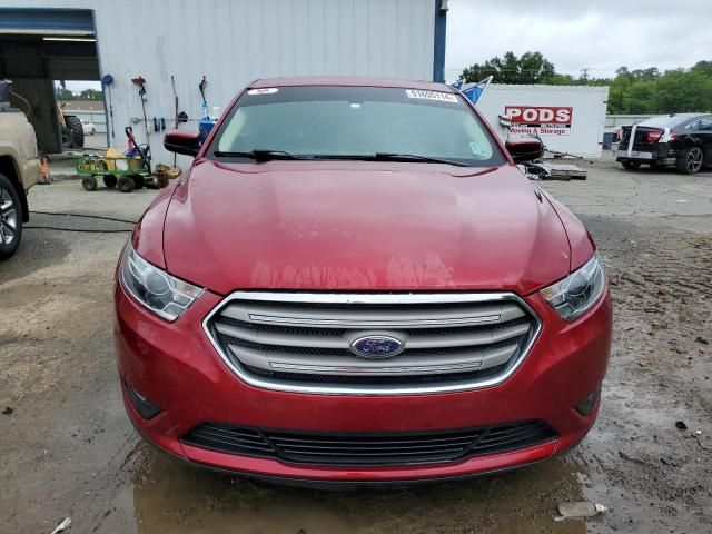 2016 Ford Taurus SEL