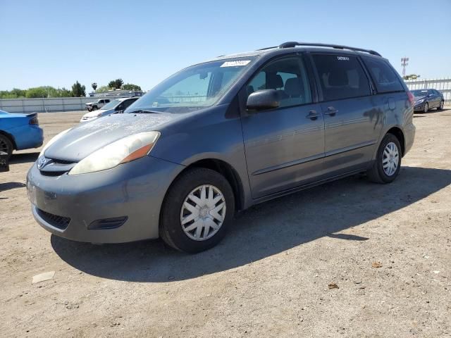 2007 Toyota Sienna CE