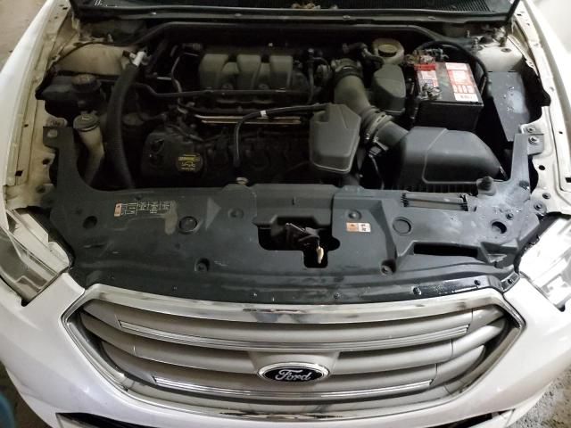 2013 Ford Taurus SEL