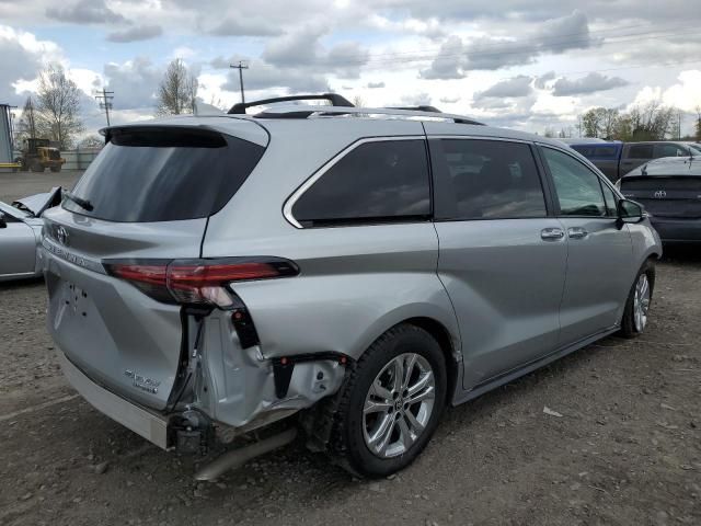 2023 Toyota Sienna Limited