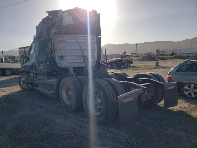 2012 Freightliner Cascadia 125