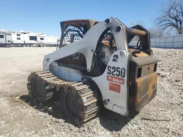 2005 Bobcat S250