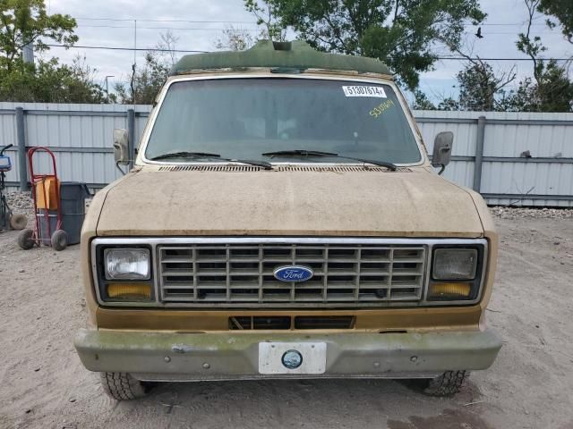 1989 Ford Econoline E150 Super Duty Van