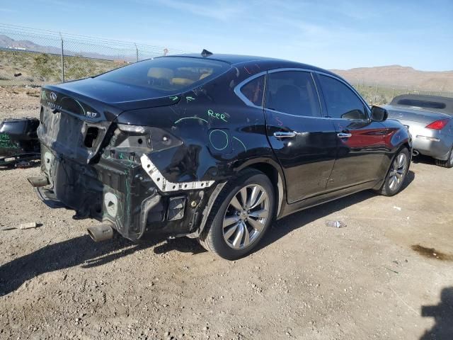 2013 Infiniti M37