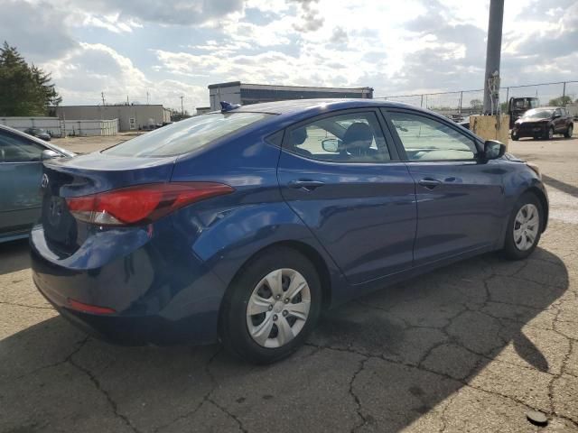 2016 Hyundai Elantra SE