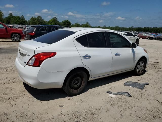 2012 Nissan Versa S