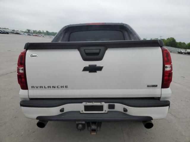 2011 Chevrolet Avalanche LS