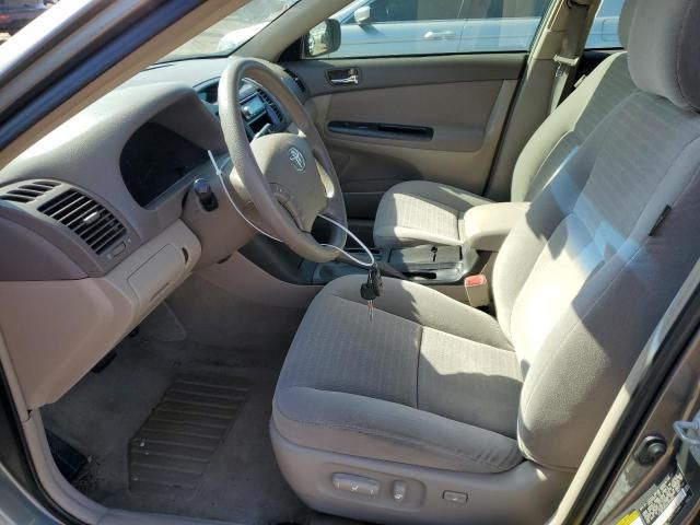 2005 Toyota Camry LE