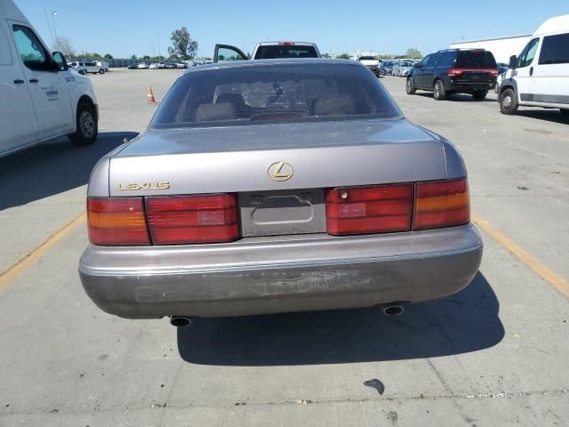 1993 Lexus LS 400