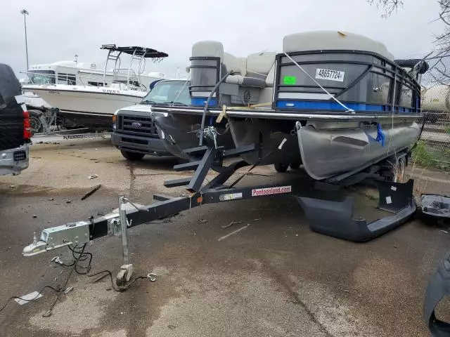 2022 Other Boat Starcraft