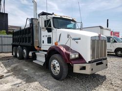 Salvage trucks for sale at Louisville, KY auction: 2009 Kenworth Construction T800