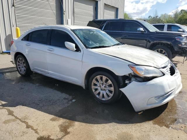 2013 Chrysler 200 LX