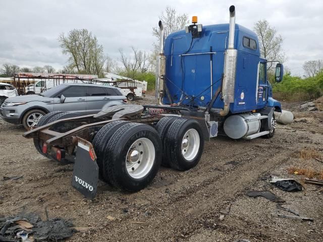 2006 Mack 600 CXN600