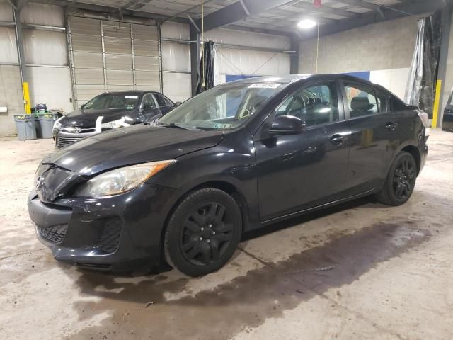 2013 Mazda 3 I