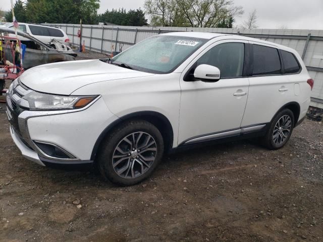 2016 Mitsubishi Outlander SE