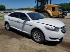 2014 Ford Taurus SE