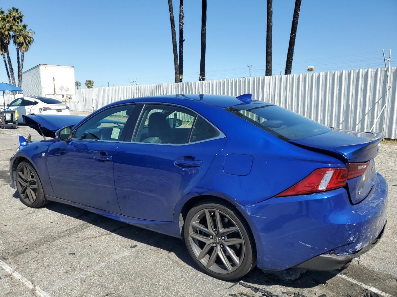 Lexus IS 200T 2016 de venta en Van Nuys, CA. Lote #51108***