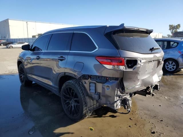 2018 Toyota Highlander SE