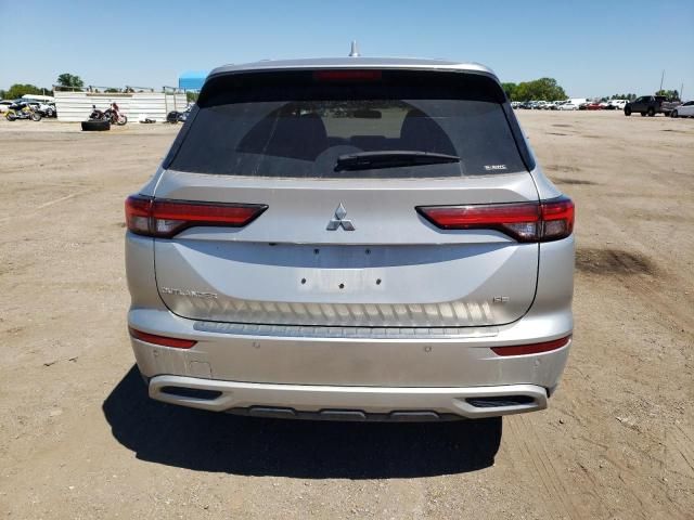 2022 Mitsubishi Outlander SE