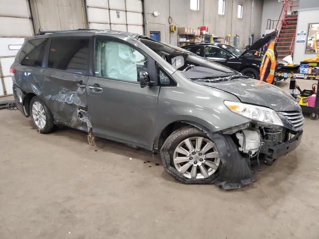 2011 Toyota Sienna XLE