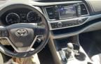 2017 Toyota Highlander LE