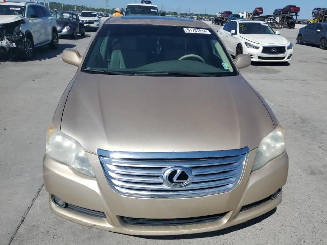 2010 Toyota Avalon XL