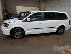 Salvage cars for sale at Davison, MI auction: 2015 Chrysler Town & Country S