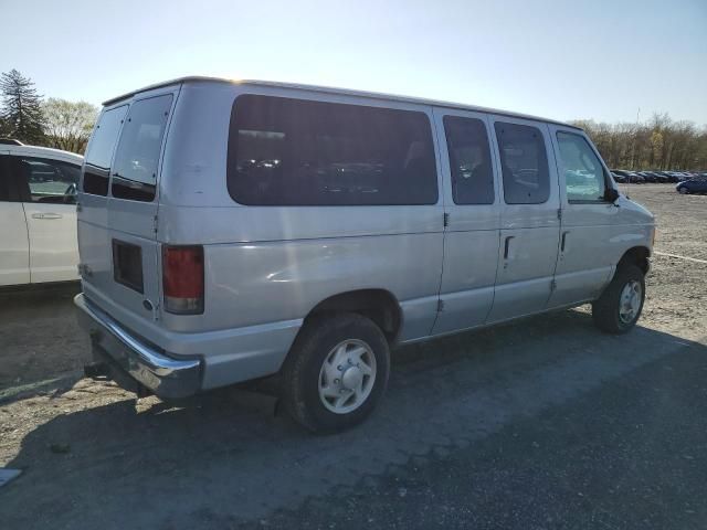 2005 Ford Econoline E350 Super Duty Wagon