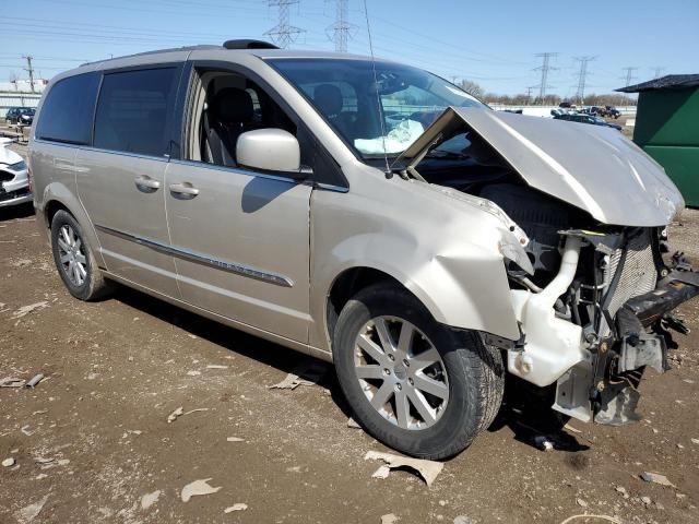 2013 Chrysler Town & Country Touring