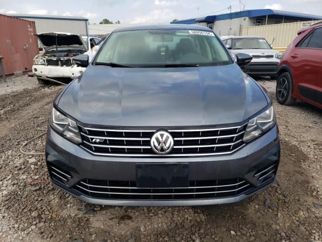 2017 Volkswagen Passat R-Line