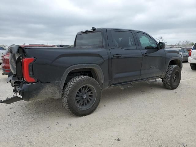 2023 Toyota Tundra Crewmax SR