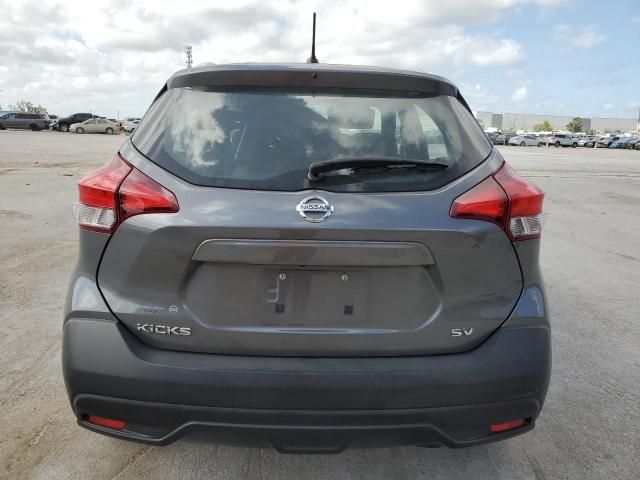 2019 Nissan Kicks S