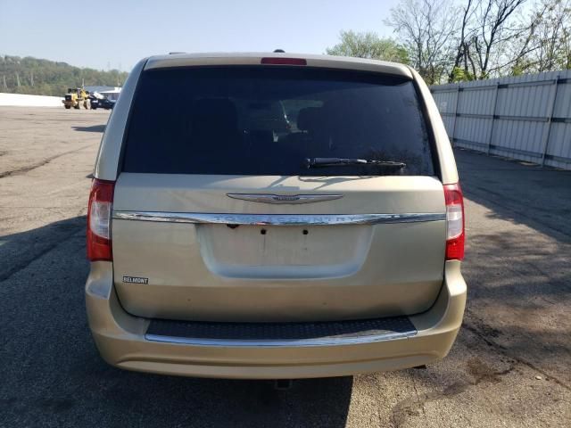 2011 Chrysler Town & Country Touring