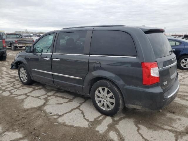 2012 Chrysler Town & Country Touring L