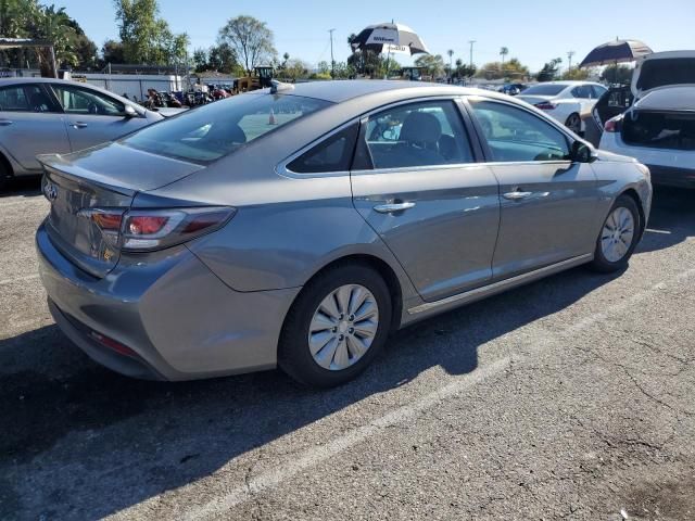 2017 Hyundai Sonata Hybrid