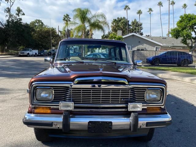 1984 Jeep Grand Wagoneer