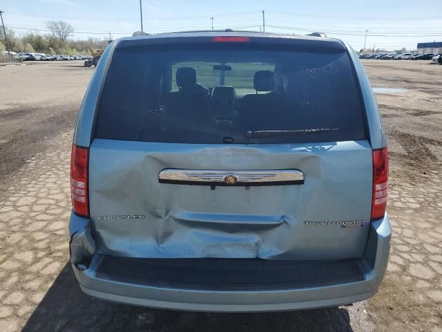 2009 Chrysler Town & Country Touring