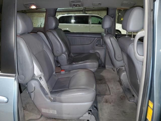 2006 Toyota Sienna XLE