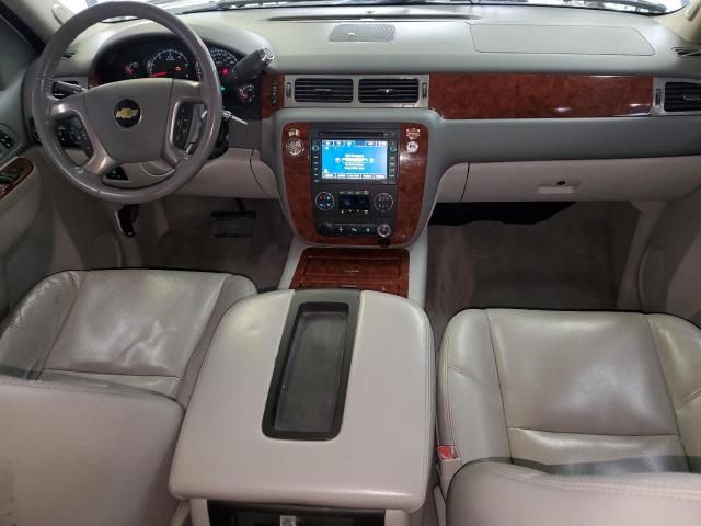 2011 Chevrolet Avalanche LTZ