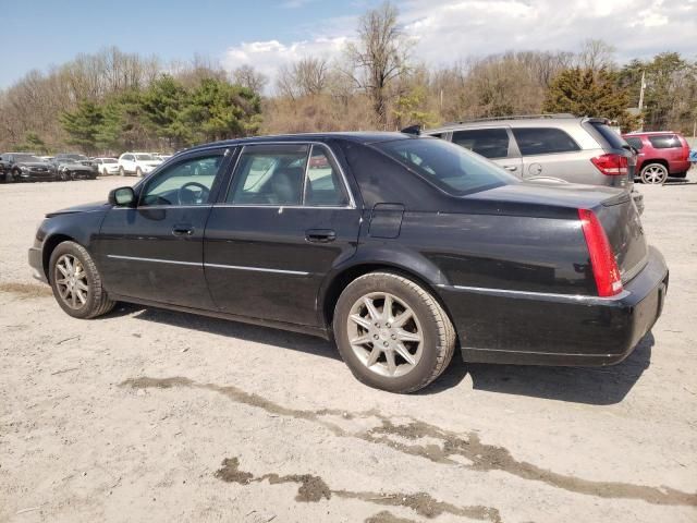 2011 Cadillac DTS Luxury Collection