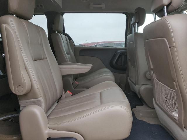 2015 Chrysler Town & Country Touring