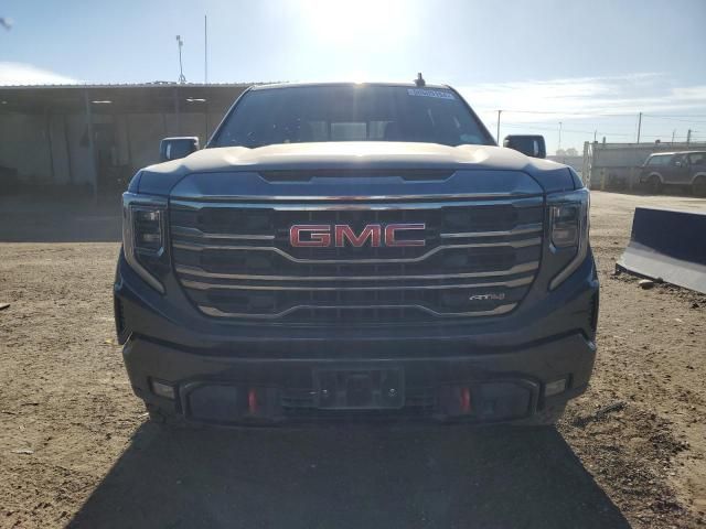 2022 GMC Sierra K1500 AT4