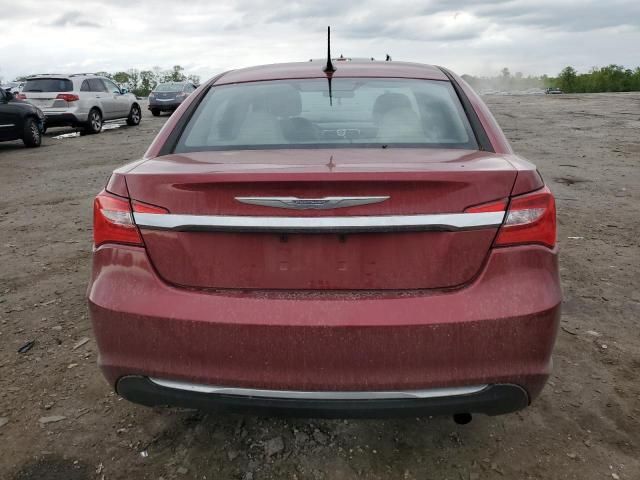 2013 Chrysler 200 Touring