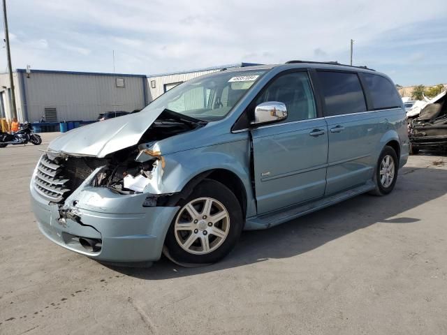 2008 Chrysler Town & Country Touring