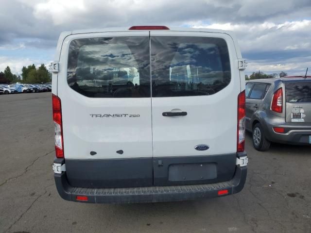 2018 Ford Transit T-250