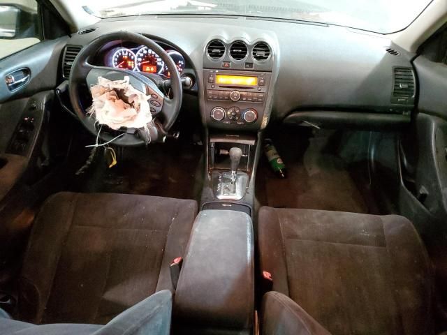 2011 Nissan Altima Base