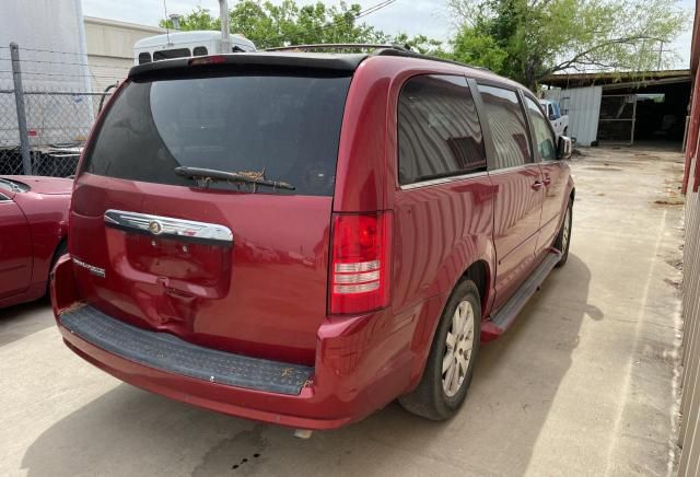 2008 Chrysler Town & Country Touring