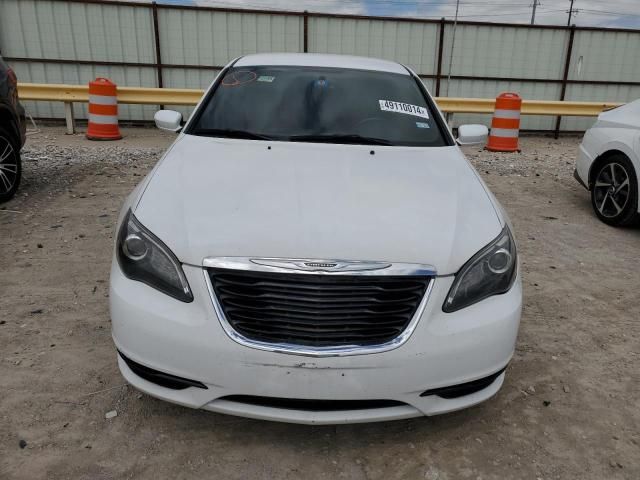 2013 Chrysler 200 Touring