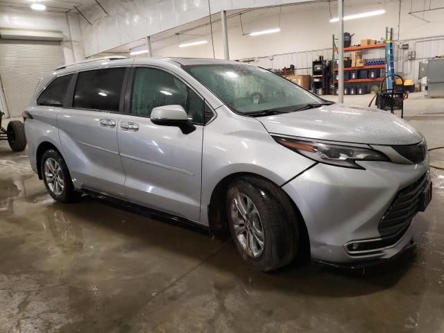 2021 Toyota Sienna Limited