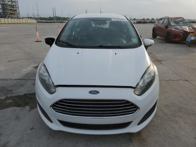 2015 Ford Fiesta SE